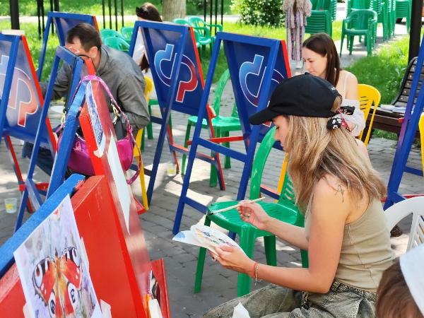 Почти 400 взрослых и детей приняли участие в социальном проекте ОСФР по РТ- «Рисуй, Казань!»