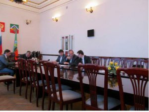 В зале заседания Совета Бавлинского муниципального района обсудили проблему задолженности по уплате страховых взносов В зале заседания Совета Бавлинского муниципального района обсудили проблему задолженности по уплате страховых взносов