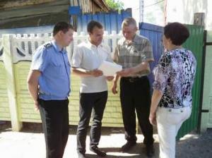 Совместные выезды к неплательщикам продолжаются