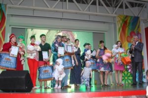 Вручение сертификата на материнский (семейный) капитал в г.Чистополе Вручение сертификата на материнский (семейный) капитал в г.Чистополе
