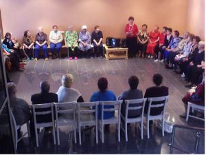 Встреча с пенсионерами в «Радости»