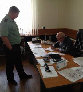 Сотрудники Вахитовского УПФР совместно с районным отделом судебных приставов провели рейды