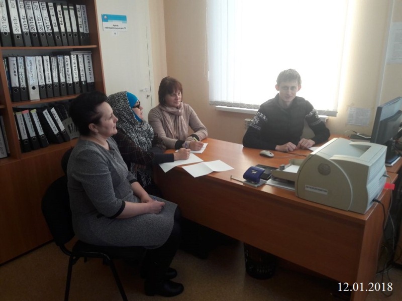По приему отчетности СЗВ-СТАЖ 12/01/2018