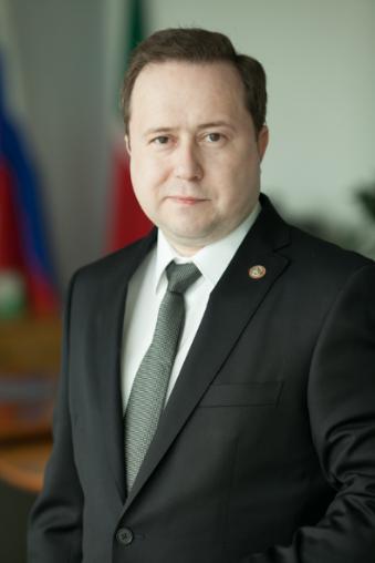 Дорогие друзья! Поздравляю Вас с праздником - Днём защитника Отечества!