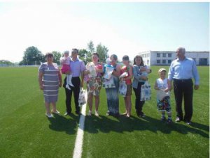 Вручение сертификатов в день защиты детей