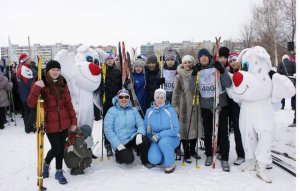 2013 метров – дистанция забега в «Лыжне России» 2013 метров – дистанция забега в «Лыжне России»