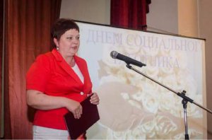 Лучшие специалисты награждены почетными грамотами