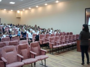 Работа по разъяснению финансовой грамотности молодежи продолжается