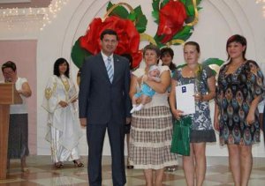 Праздник для мам