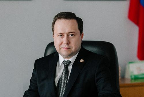Поздравление Эдуарда Вафина с  Днем социального работника