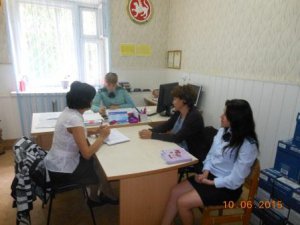 Комиссия продолжает работу