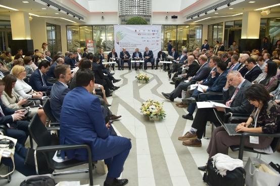 Эдуард Вафин принял участие в научно-практической конференции