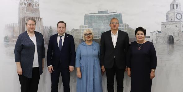 Эдуард Вафин встретил ведущих руководителей Департаментов Пенсионного фонда России