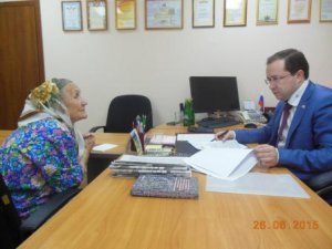 Заместитель управляющего Эдуард Вафин провел выездной прием населения