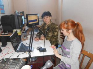 Управление ПФР в Азнакаевском районе и г.Азнакаево 8 мая   провела акцию «горячая линия» на местном радио