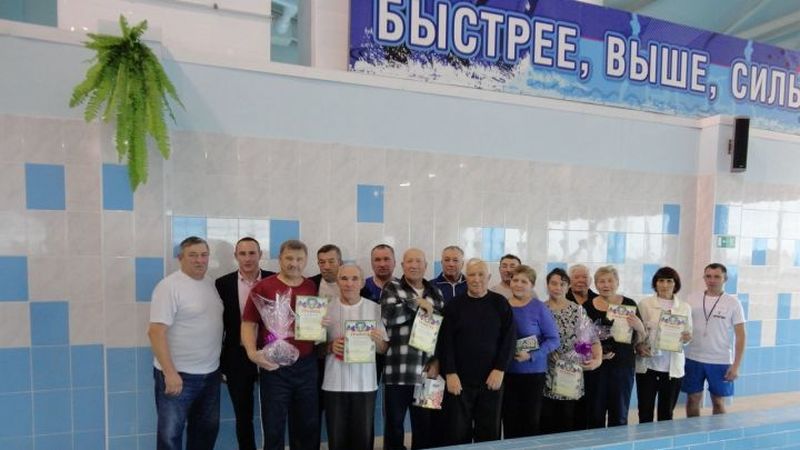 В с.Старое Дрожжаное определились лучшие пловцы среди ветеранов