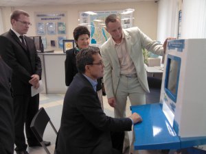 Визит руководителя Департамента проектов развития социальных информационных систем Фонда социального страхования РФ Андрея Кошкина