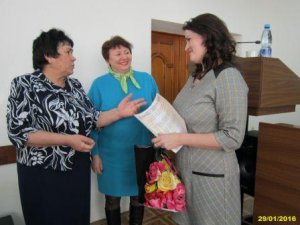 Торжественно вручены сертификаты Торжественно вручены сертификаты
