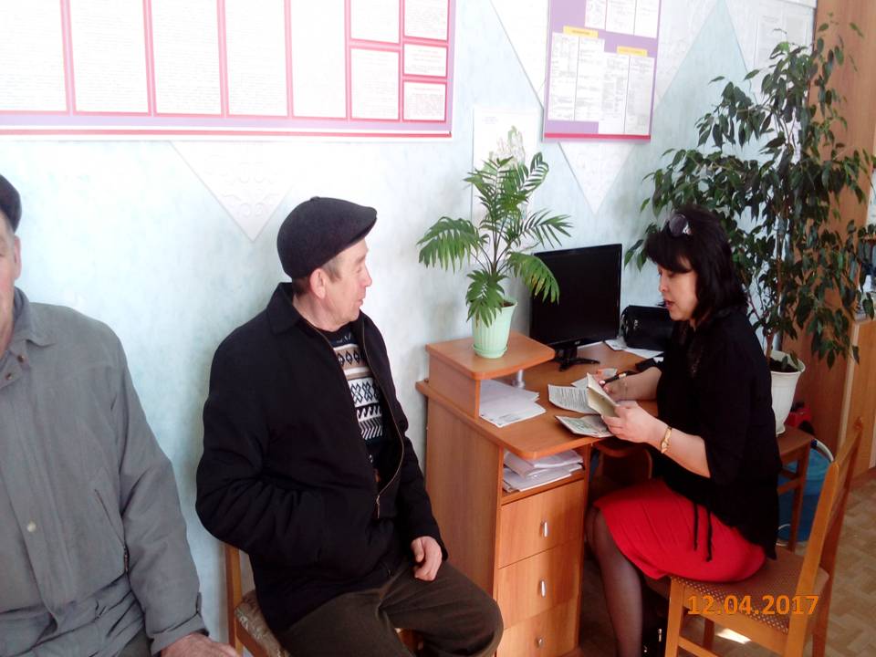 Передвижная клиентская служба повела прием граждан по месту жительства.	
