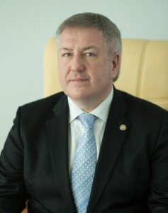 Уважаемый Марсель Мукатдисович! Поздравляем Вас с Днем Рождения!