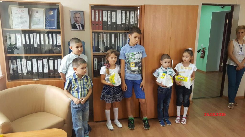 Чествование первоклассников и отличников в г.Лениногорске Чествование первоклассников и отличников в г.Лениногорске