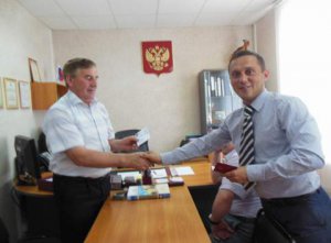 Вручение пенсионных удостоверений